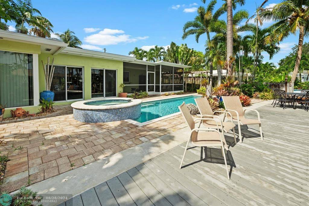 Wilton Manors, FL 33334,1541 NE 28th Dr