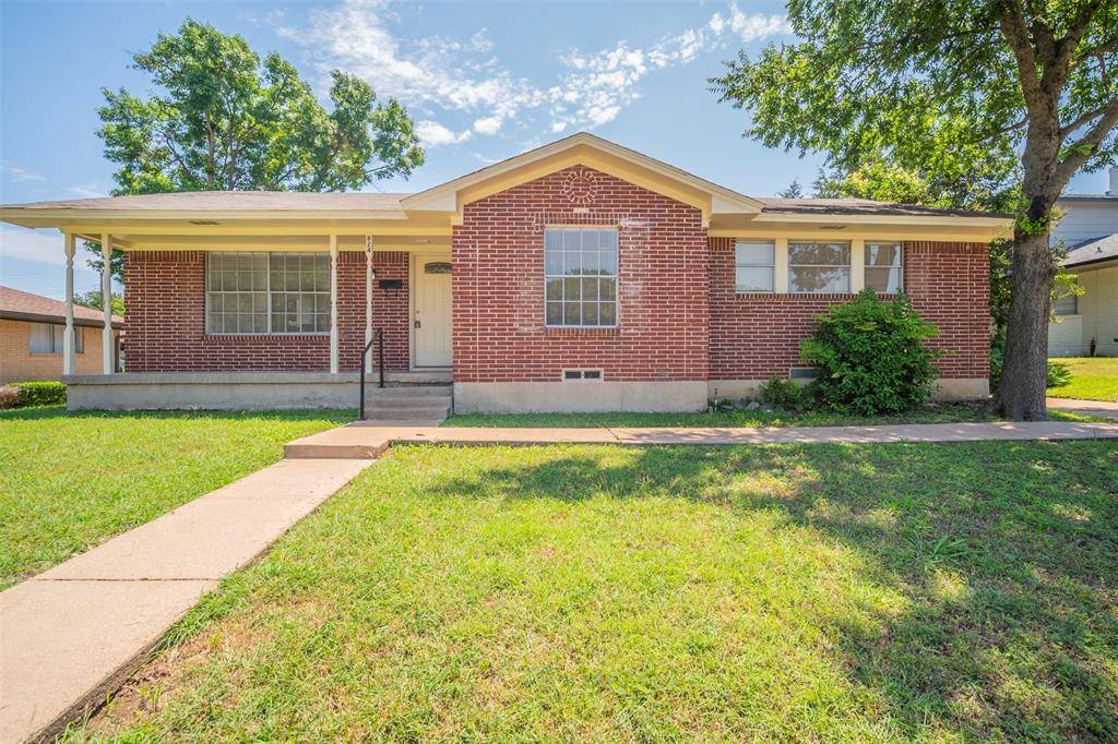 Desoto, TX 75115,824 Ray Andra Drive