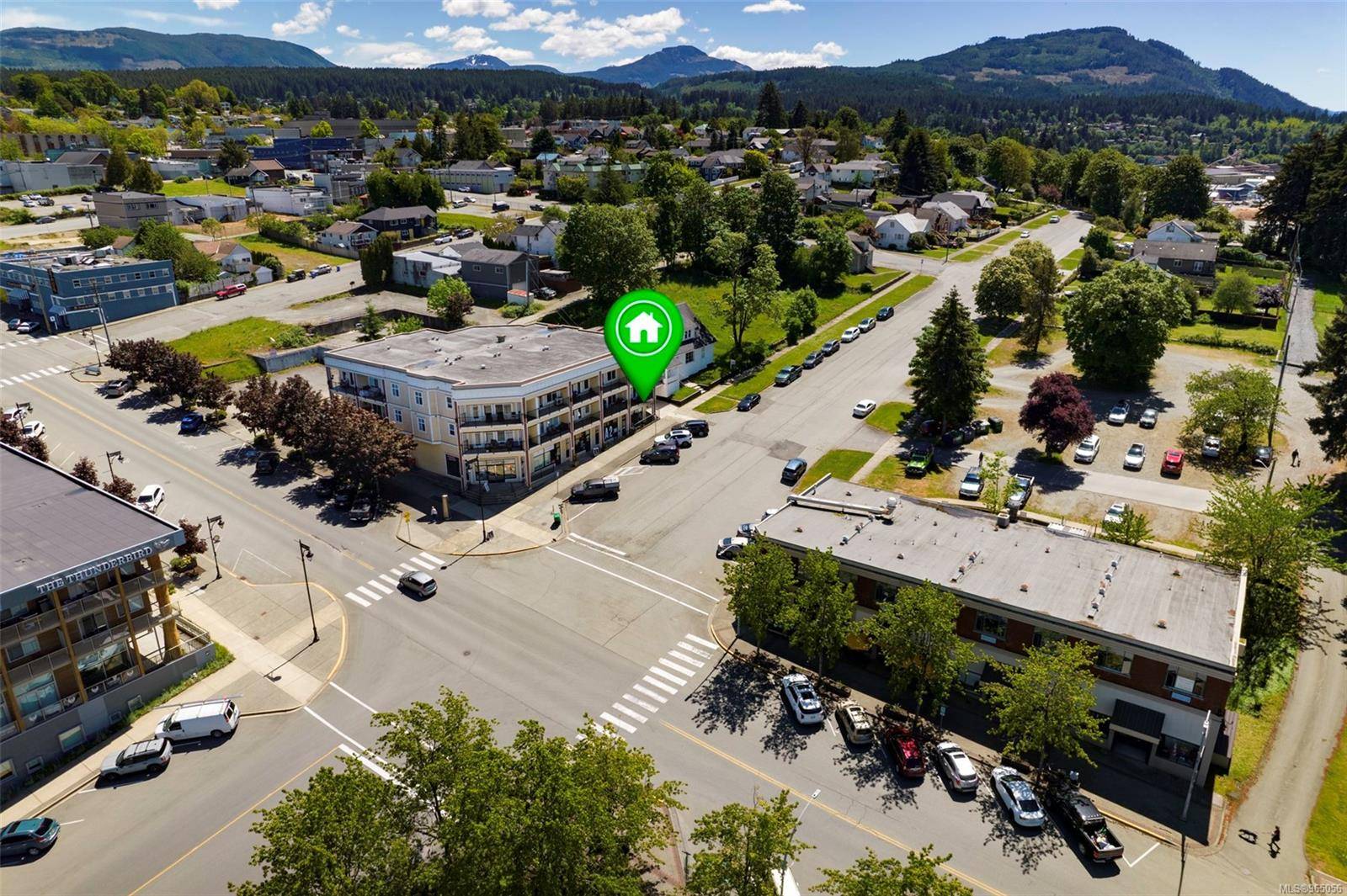 Port Alberni, BC V9Y 1T9,5262 Argyle St #E