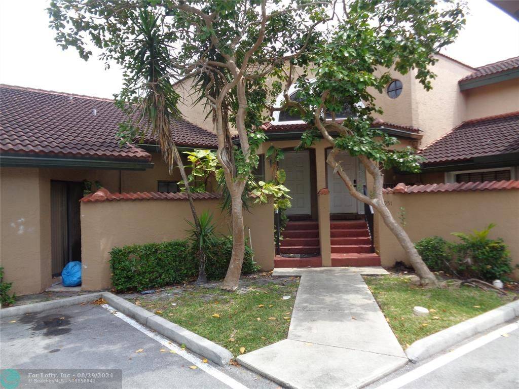 Plantation, FL 33322,8953 W Sunrise Blvd  #8953