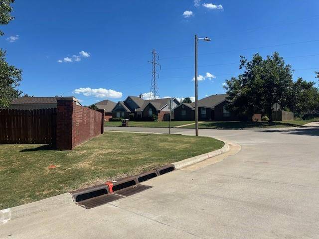 Oklahoma City, OK 73162,NW 102nd Street