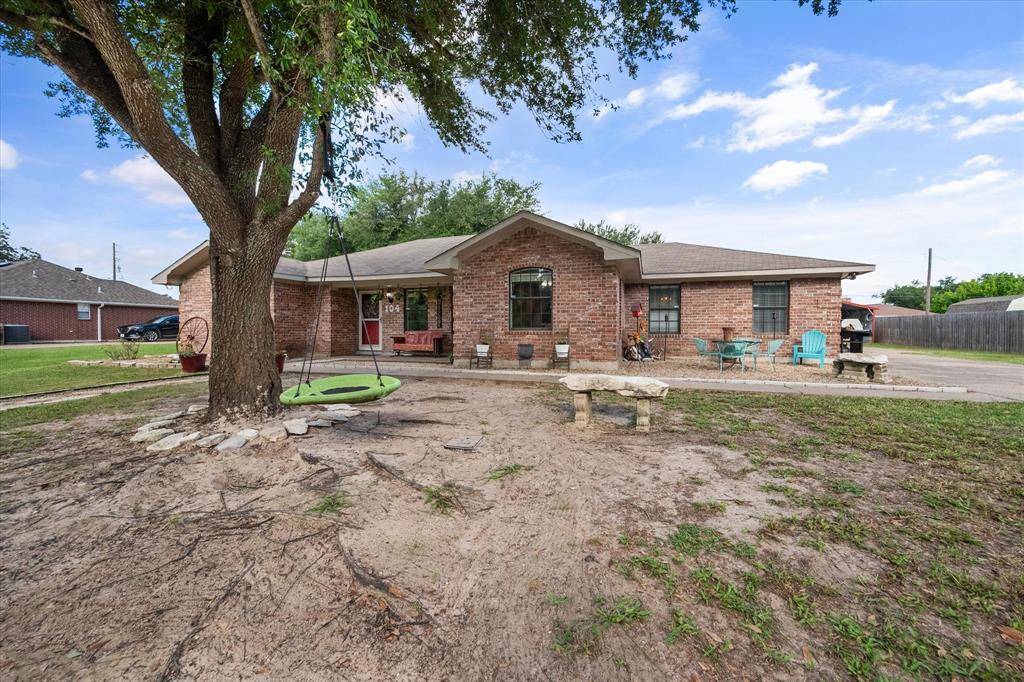 Teague, TX 75860,104 Wildflower Lane