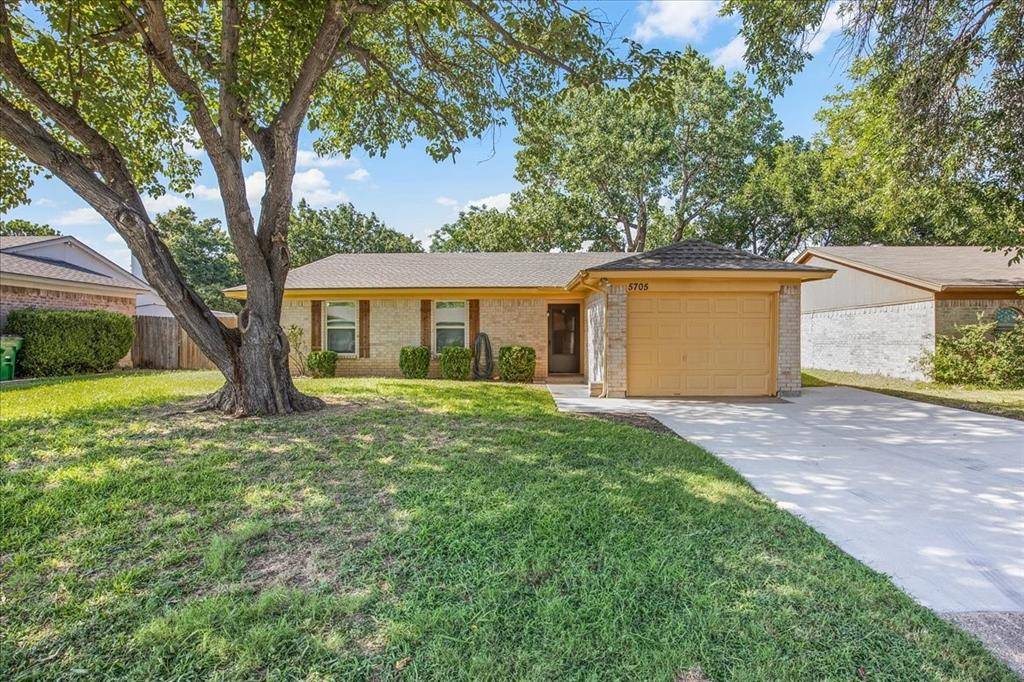 Haltom City, TX 76148,5705 Marlene Drive