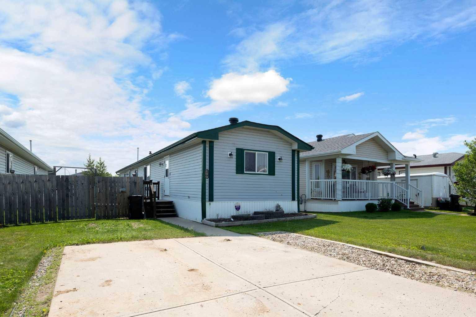 Fort Mcmurray, AB T9K 2T1,109 Waterhouse ST