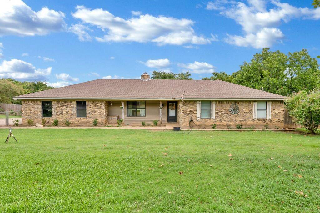 Riesel, TX 76682,815 Blue Bluff Road