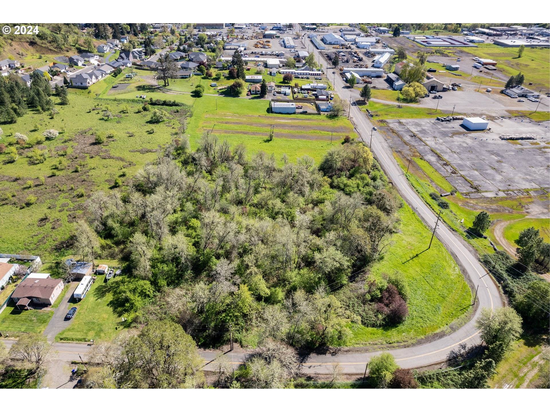 Roseburg, OR 97470,NE RIFLE RANGE ST