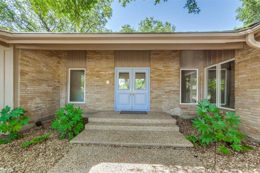 Dallas, TX 75254,6930 Cliffbrook Drive