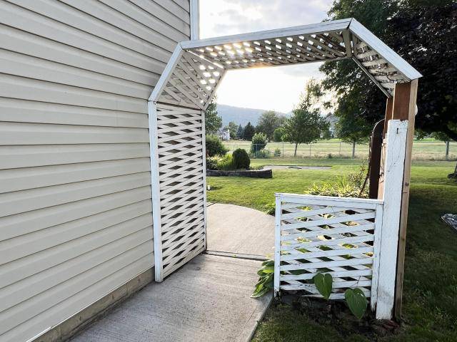 2265 CLEASBY STREET, Merritt, BC V1K 1R6