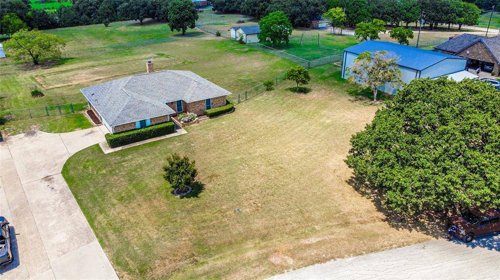 Burleson, TX 76028,115 Heritage Drive