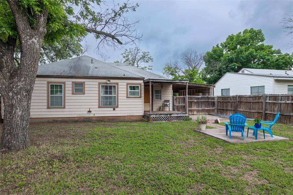 Brady, TX 76825,609 Poplar Drive