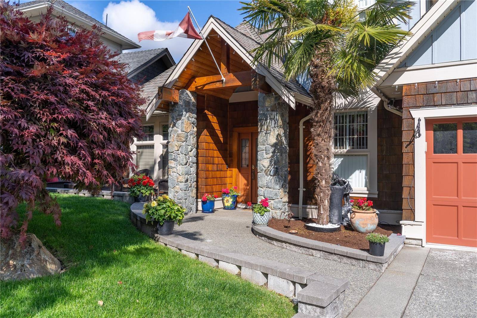 Langford, BC V9B 6T2,2118 Nicklaus Dr