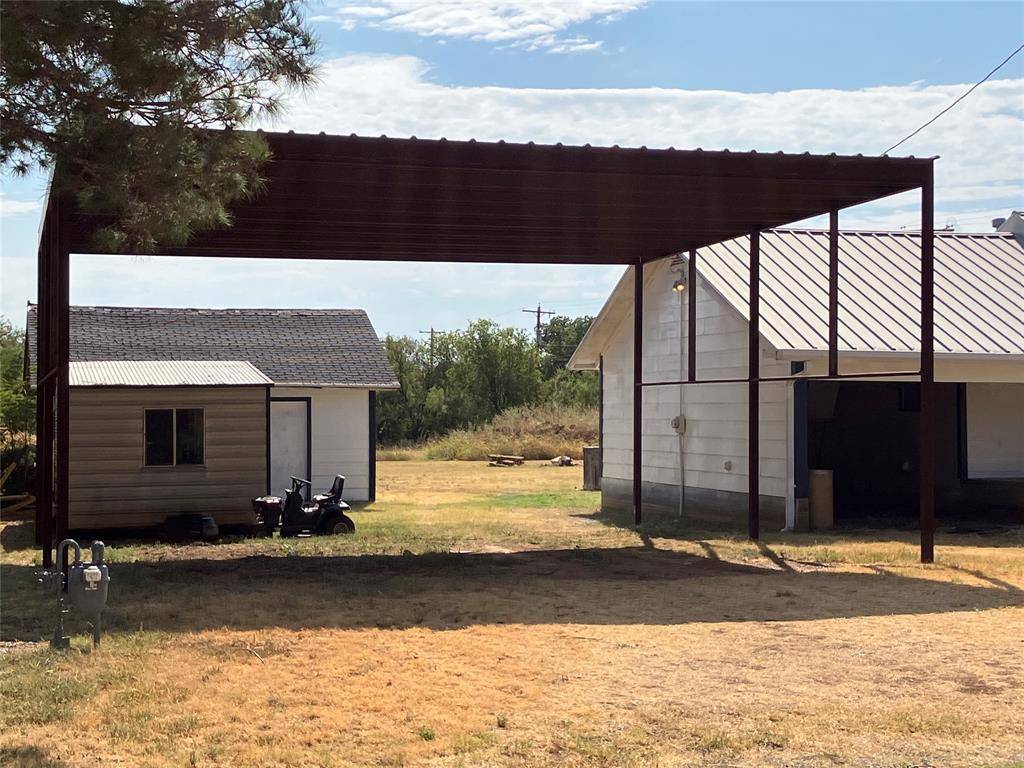 Baird, TX 79504,1264 W 3rd Street