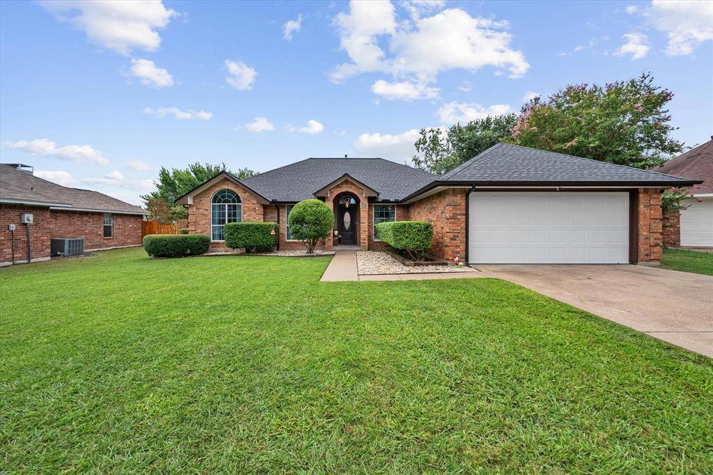 Waxahachie, TX 75165,145 Driftwood Lane