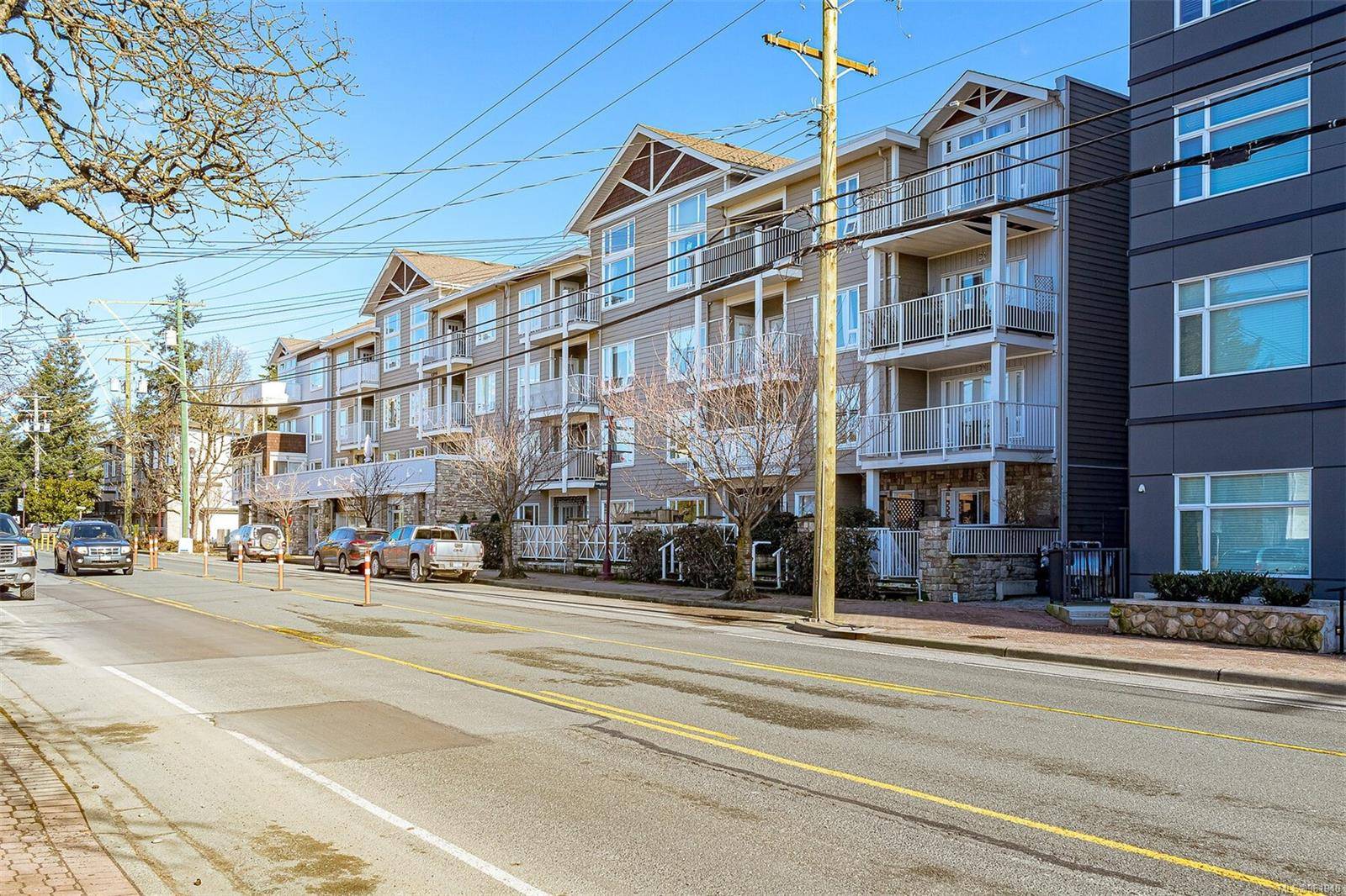 Langford, BC V9B 3Y1,2823 Jacklin Rd #105