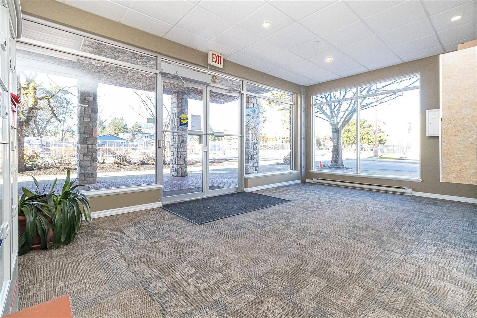 Langford, BC V9B 3Y1,2823 Jacklin Rd #105