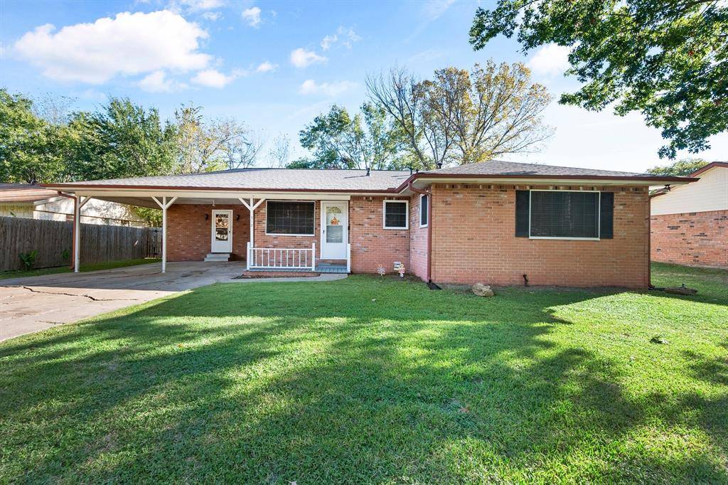 Kerens, TX 75144,312 N Overlook Drive