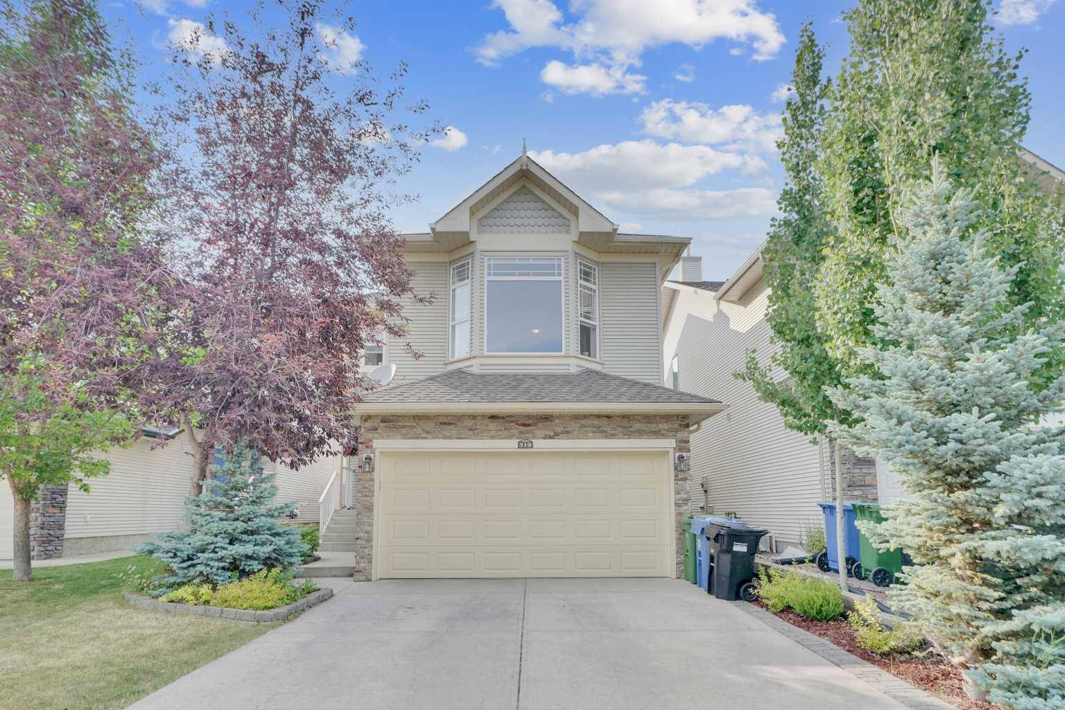 Calgary, AB T3H 5M7,319 Springborough WAY SW