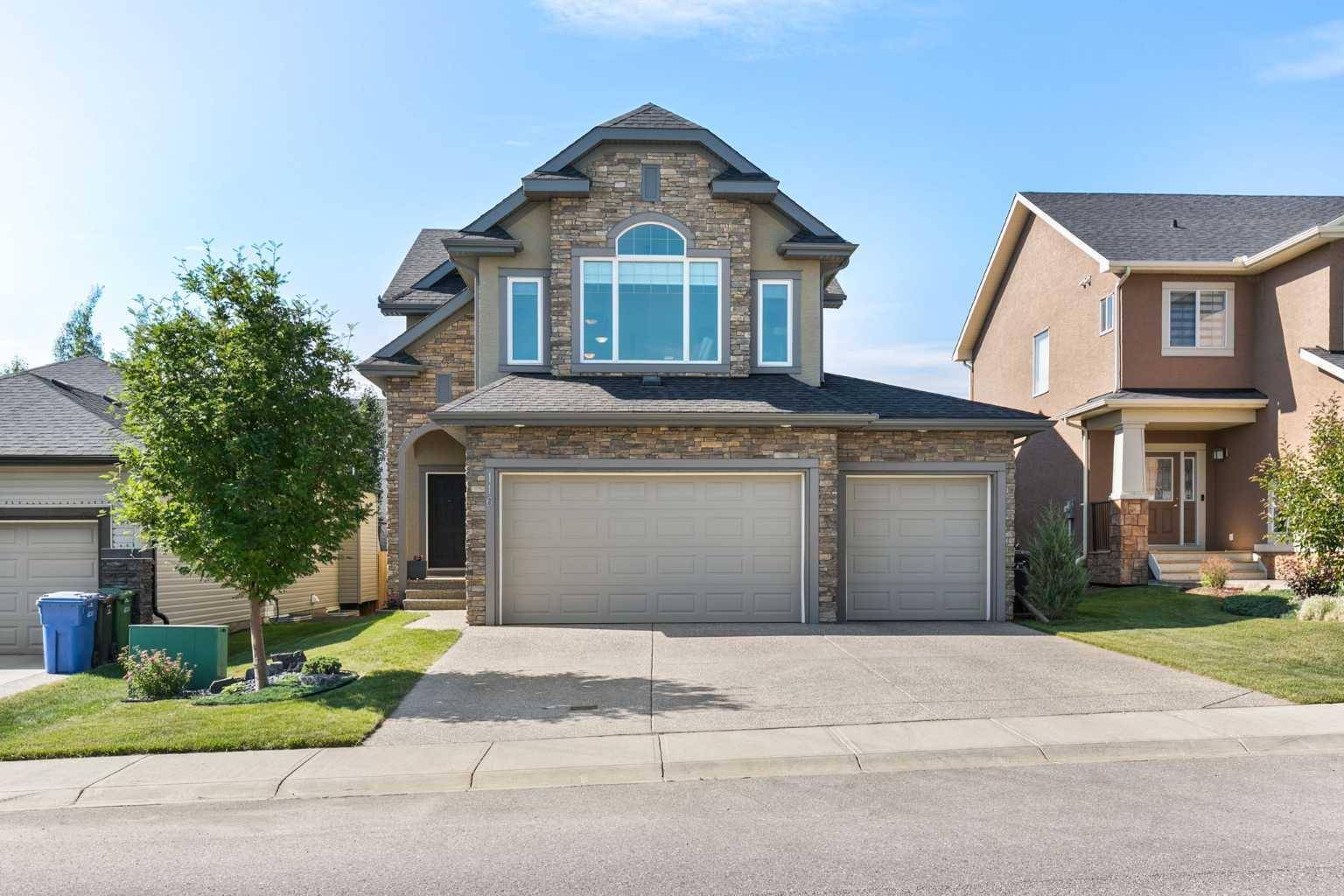 Chestermere, AB T1X 0P1,116 Aspenmere DR