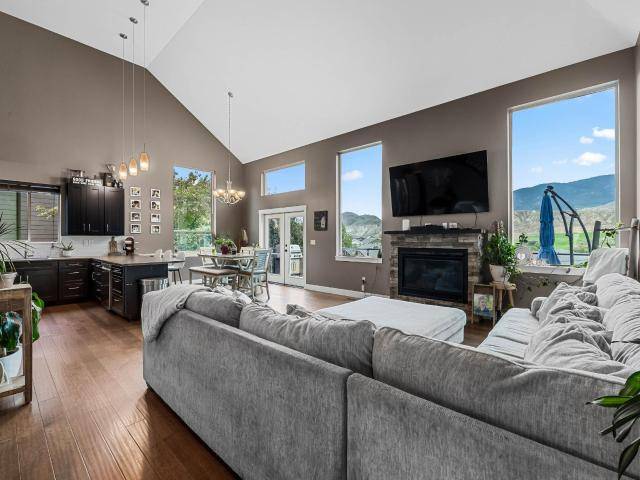 Kamloops, BC,8774 BADGER DRIVE
