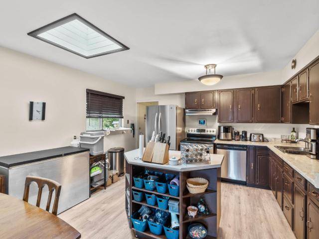 130 HEATHER STREET, Kamloops, BC V2B 4C2