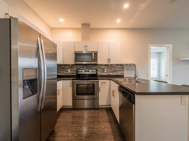 522 5170 DALLAS DRIVE, Kamloops, BC V2C 0C7