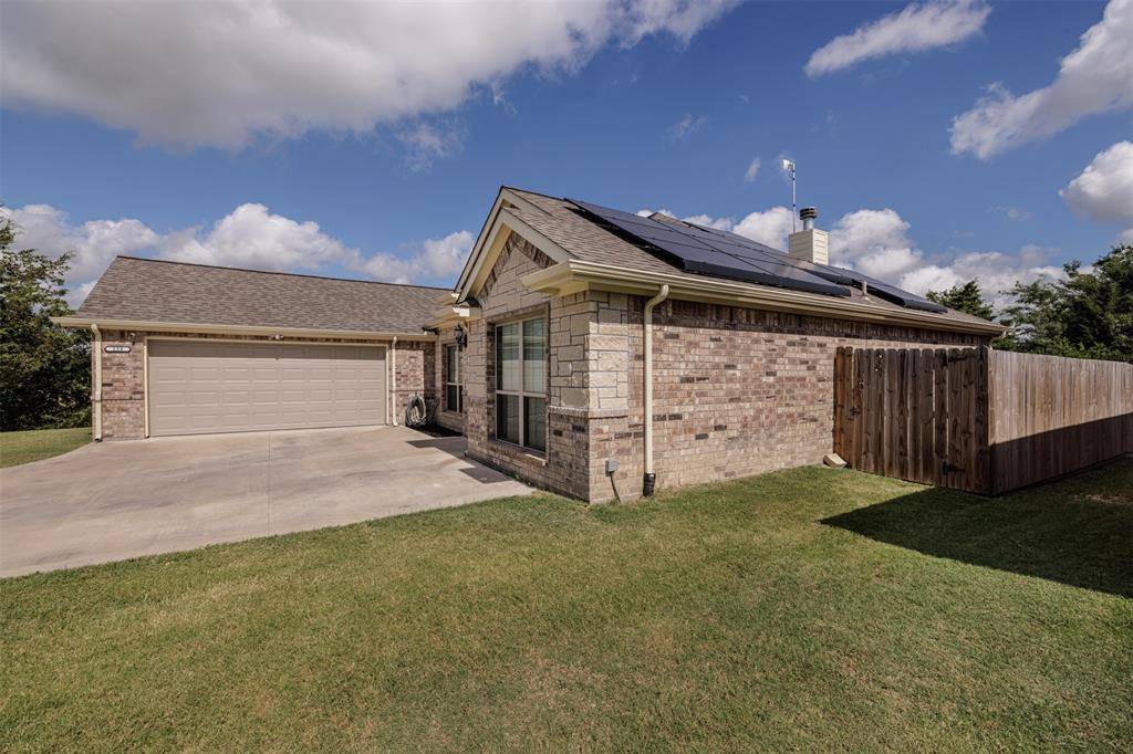 Quinlan, TX 75474,128 Vaughn Lane