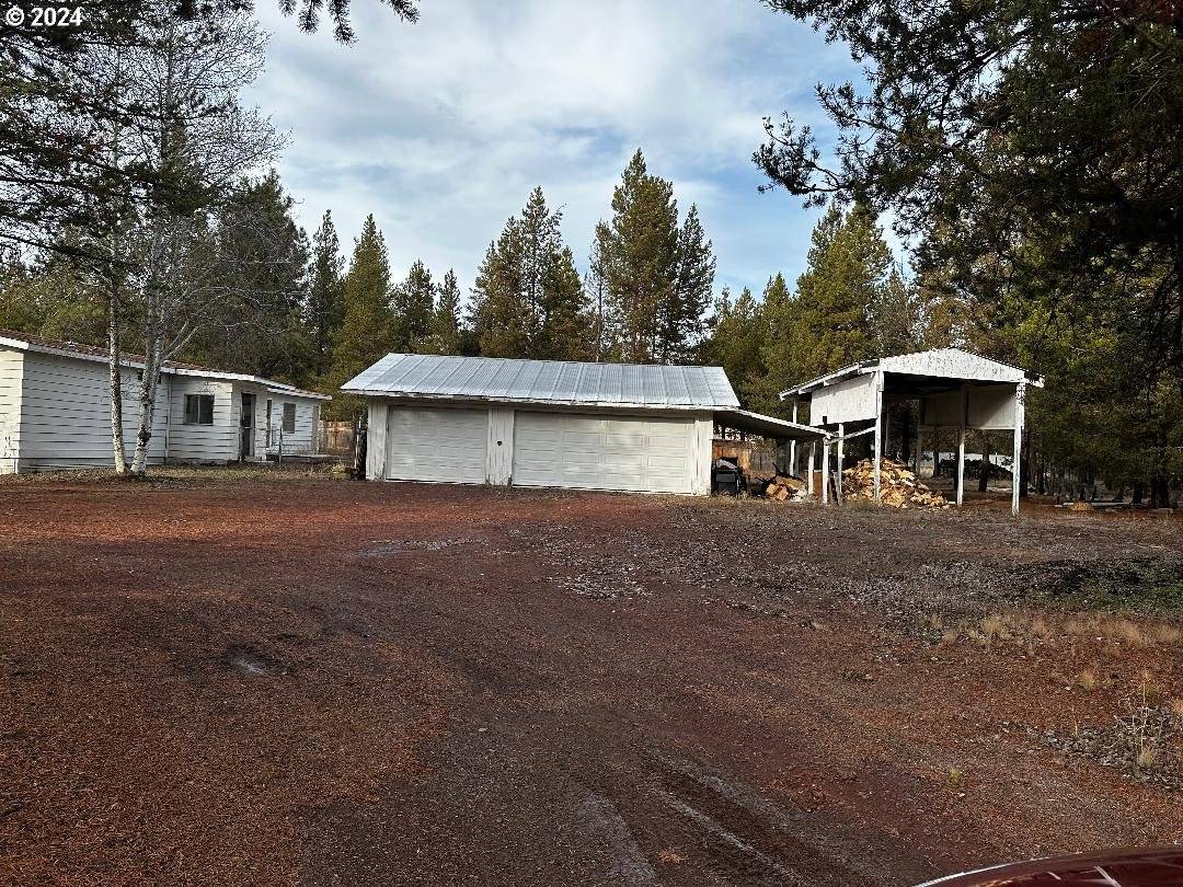 La Pine, OR 97739,52406 DEER FIELD DR