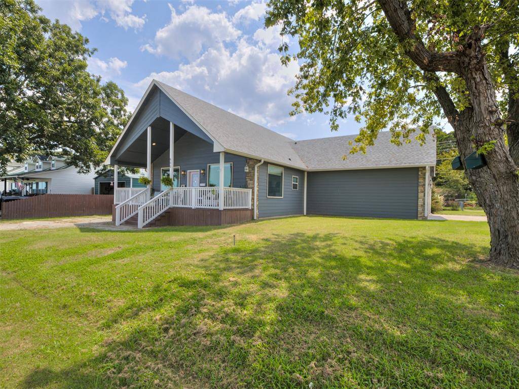 Eufaula, OK 74432,600 E Elm Street