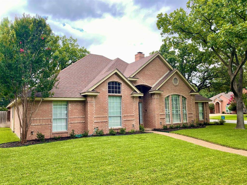 Arlington, TX 76001,7100 Forestwind Court