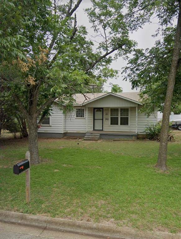 Crowley, TX 76036,633 Race Street