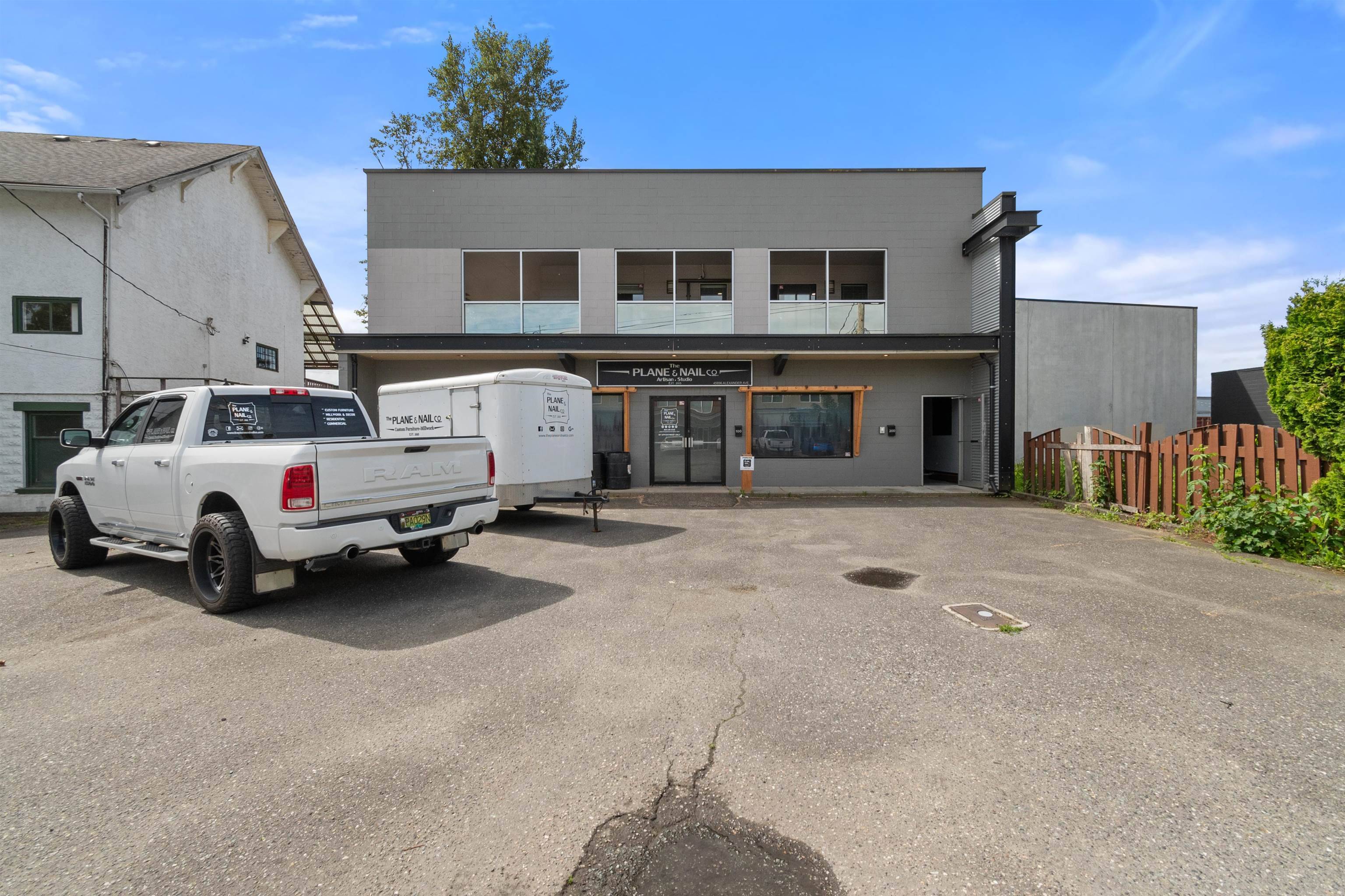 Chilliwack, BC V2P 1L5,45896 ALEXANDER AVENUE