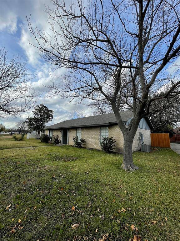 Garland, TX 75040,1017 Pleasant Valley Road