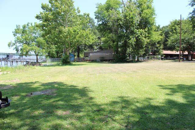 Mabank, TX 75156,316 Sailfish Drive