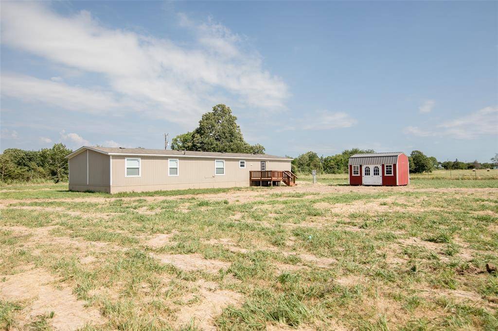 Ivanhoe, TX 75447,801 County Road 2620