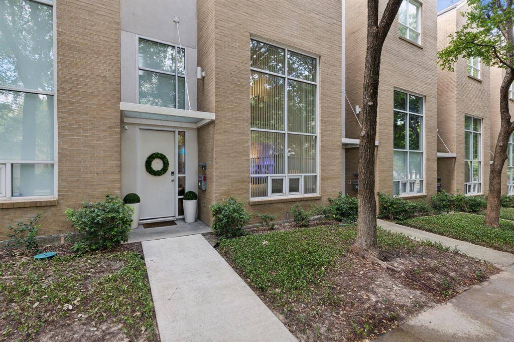 Dallas, TX 75204,4060 Travis Street #3