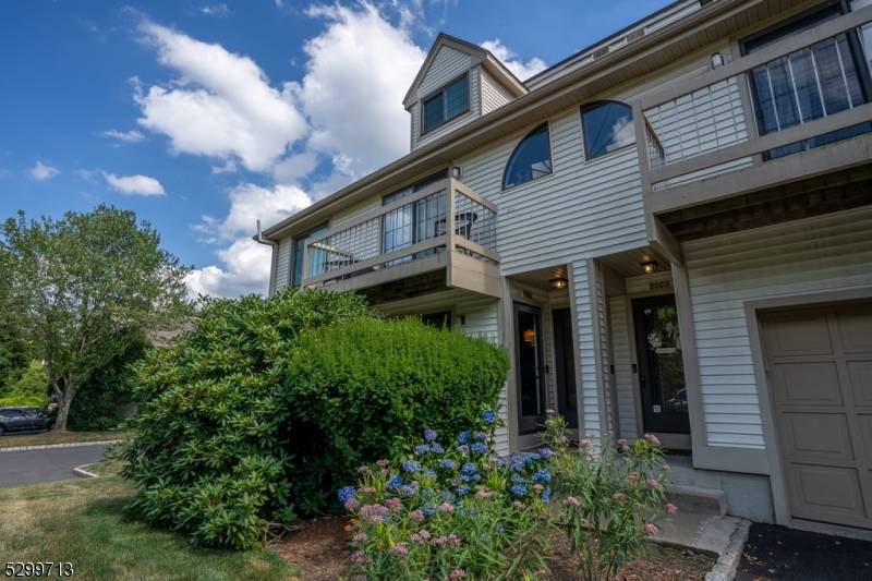 Bernards Twp., NJ 07920,2001 Rose Ct