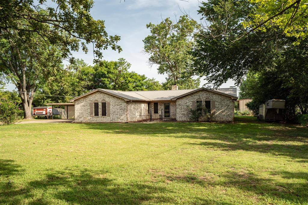 Burleson, TX 76028,121 Oak Lane