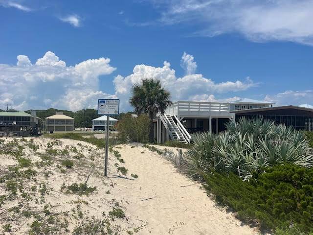 St. George Island, FL 32328,841 E Gorrie Dr