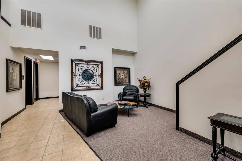 Plano, TX 75093,5172 Village Creek Drive #102