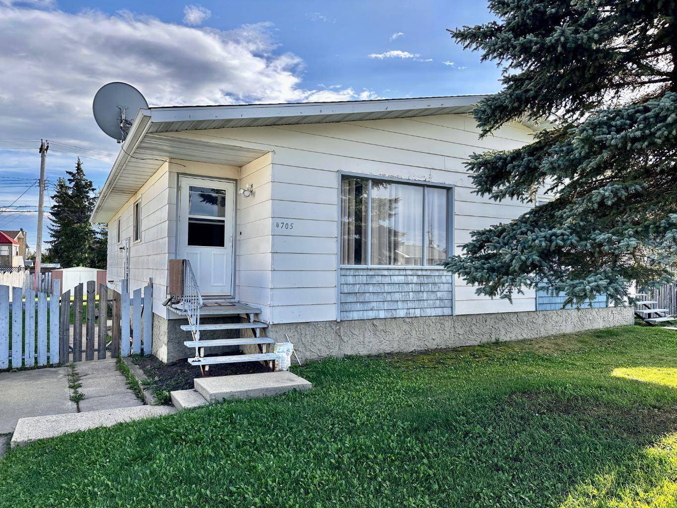 Mayerthorpe, AB T0E 1N0,4705 46 AVE