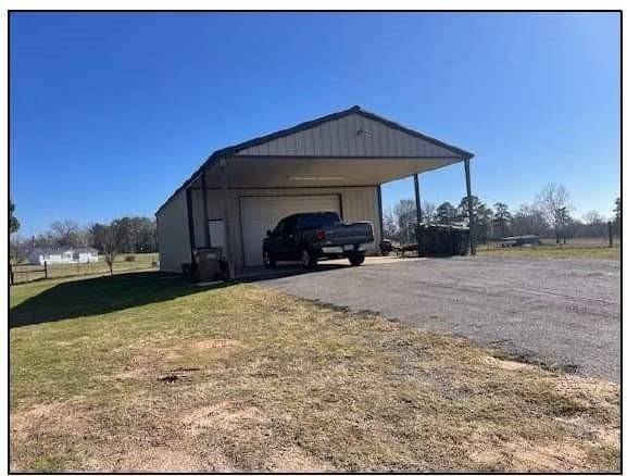 Overton, TX 75684,2371 County Road 4122 N