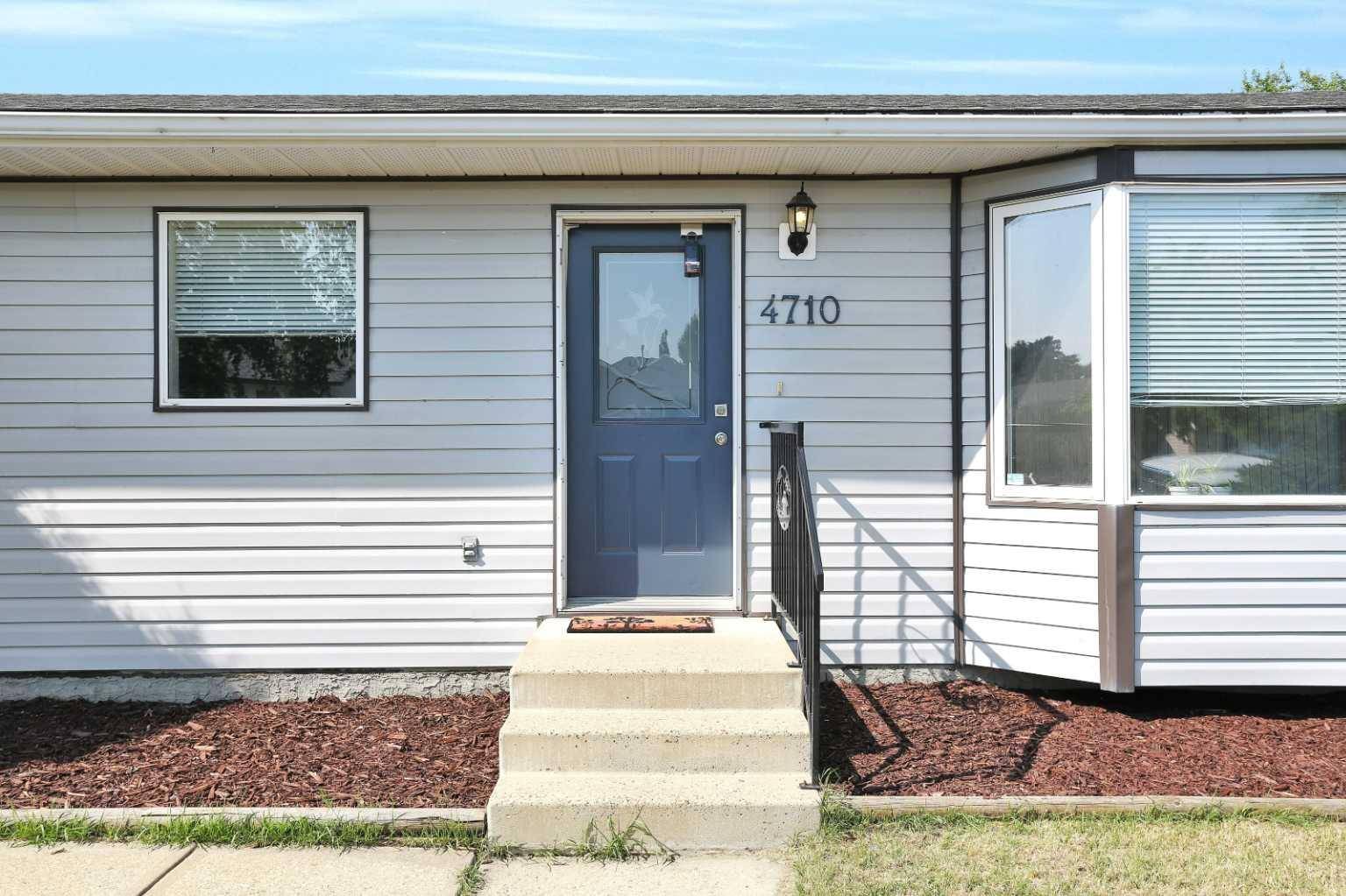 Lacombe, AB T4L 1T7,4710 55 AVE