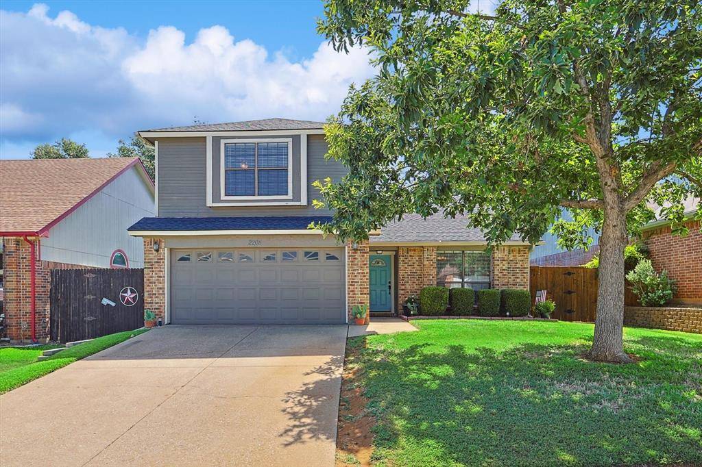 Grapevine, TX 76051,2208 Chatam Hill Street