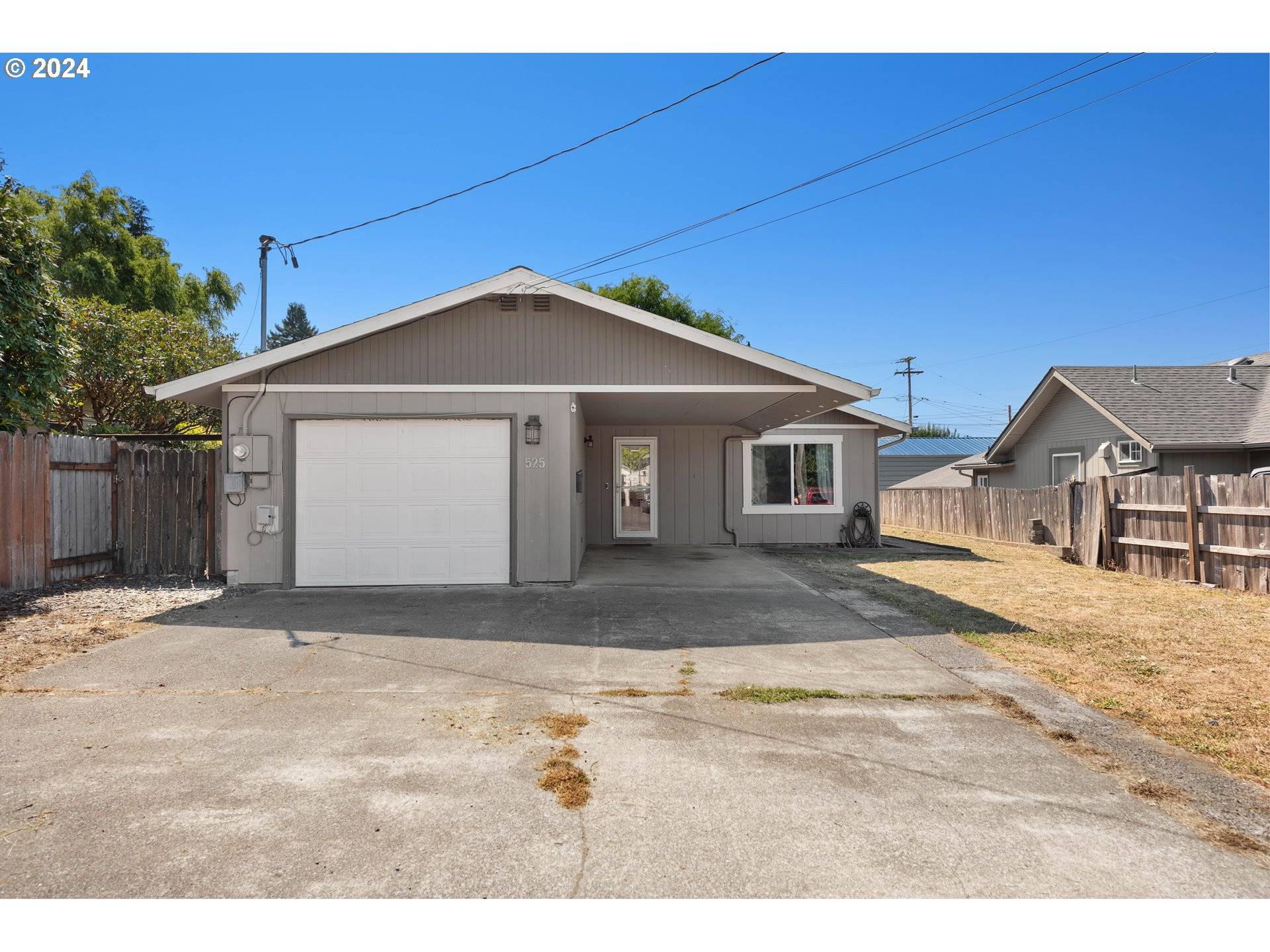 Coquille, OR 97423,525 E 11TH PL