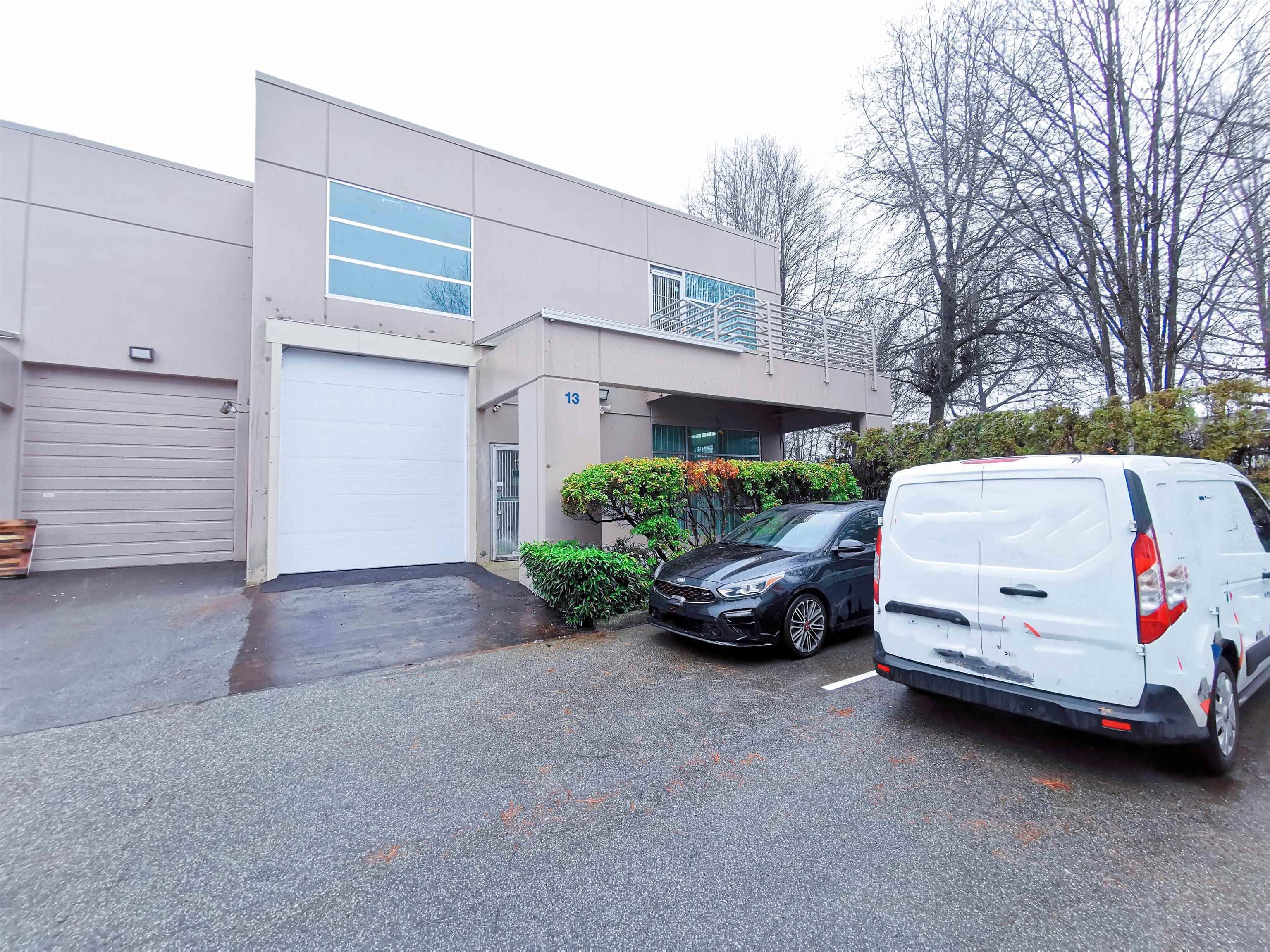 Burnaby, BC V5J 5G6,13 3871 NORTH FRASER WAY