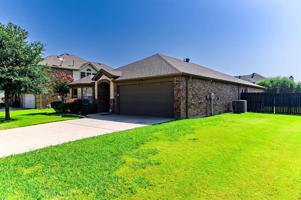 Mansfield, TX 76063,303 Caladium Court