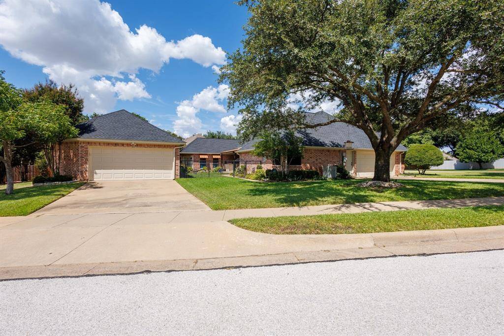 Burleson, TX 76028,1058 Cardinal Ridge Road