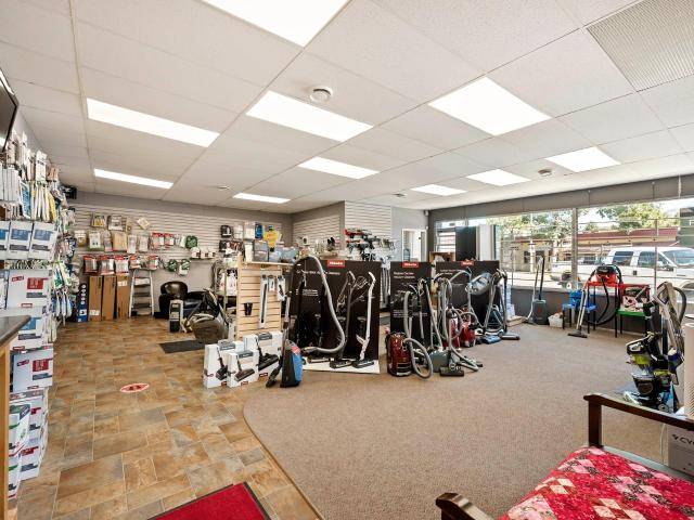 249 TRANQUILLE RD, Kamloops, BC V2B 3G2