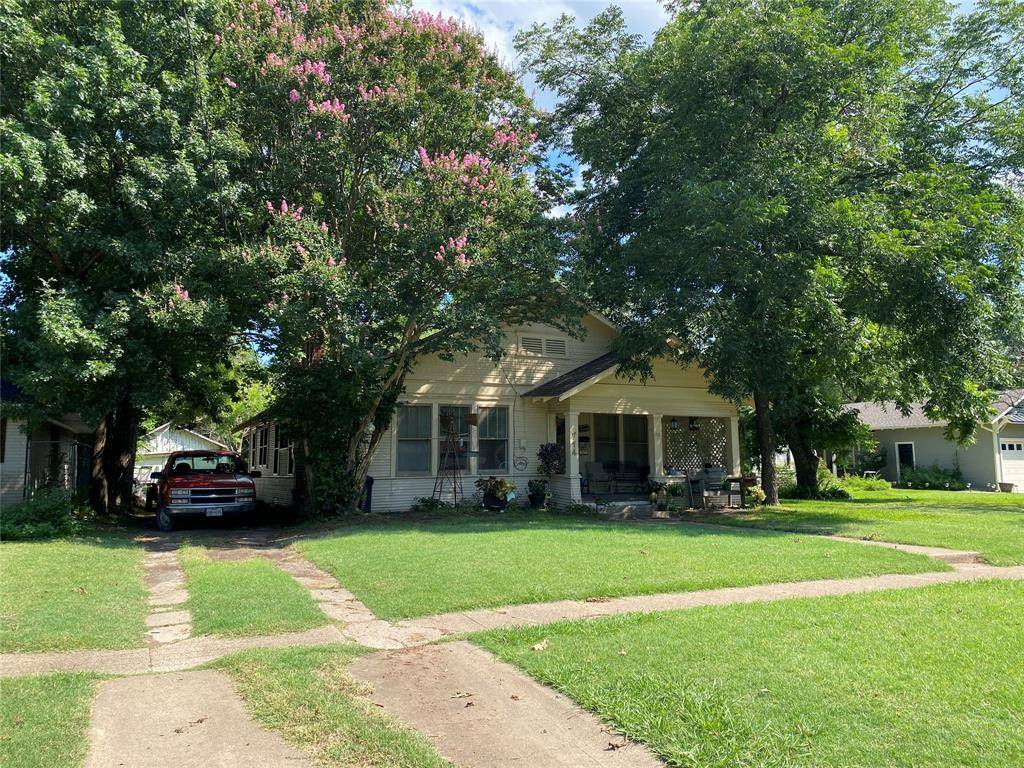 Ennis, TX 75119,714 W Knox Street