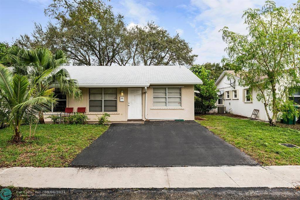 Cooper City, FL 33328,9423 SW 52 Court